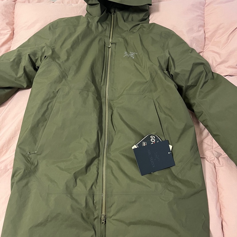 Arc'teryx Olive Gore-Tex Parka